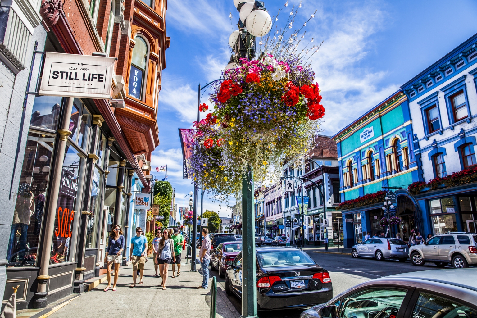 Converse store victoria bc best sale